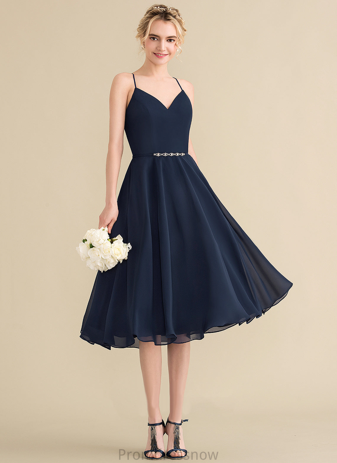 With Beading Chiffon Nicola Knee-Length V-neck Homecoming Dresses A-Line Dress Sequins Homecoming