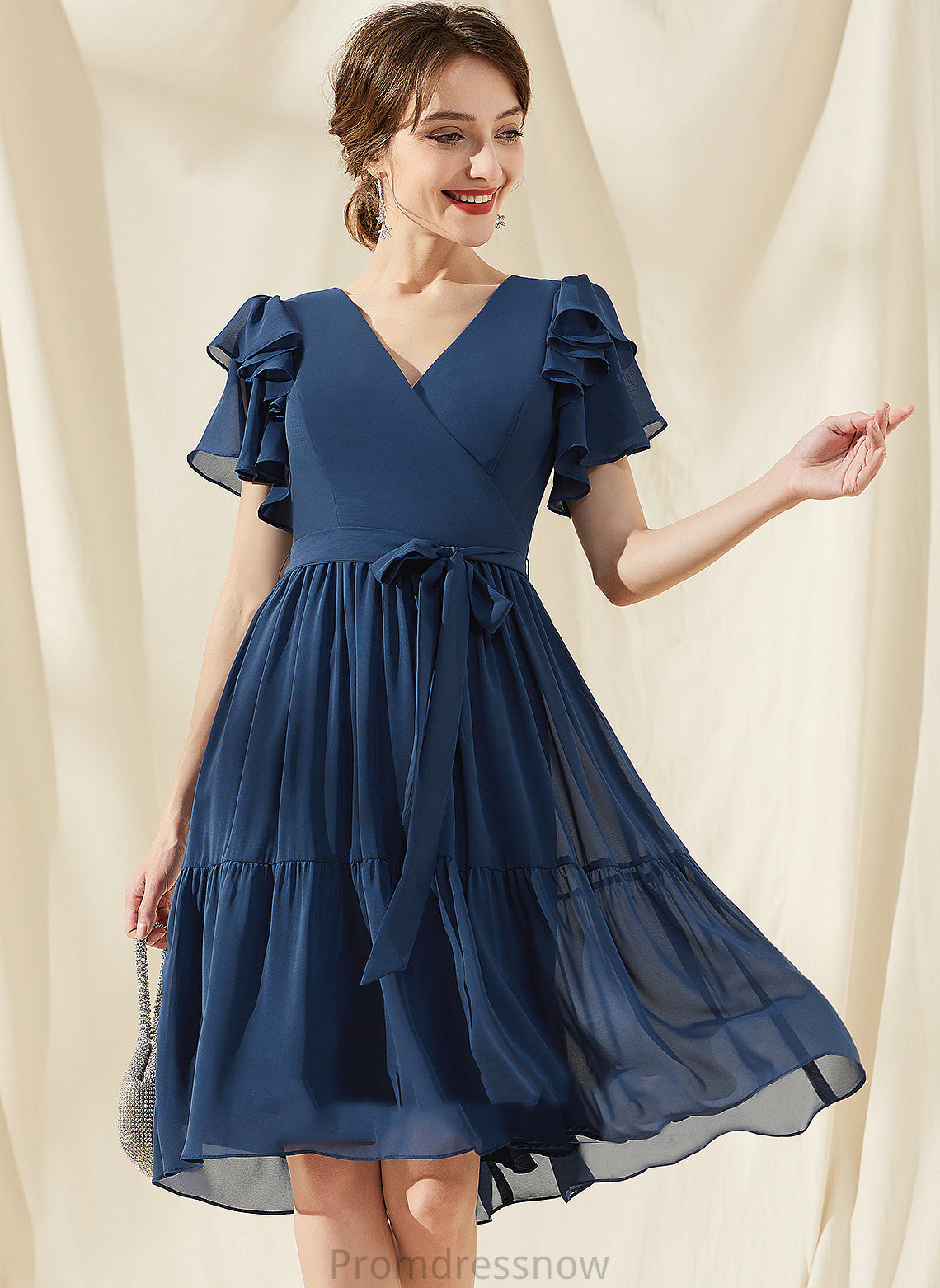 With A-Line Ruffles Bow(s) Chiffon Cascading Homecoming Dresses Amiya Knee-Length V-neck Homecoming Dress