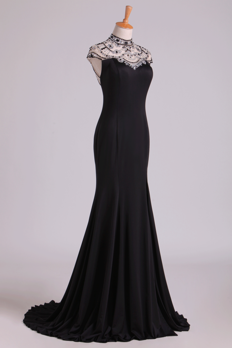 2024 New High Neck Sheath Prom Dresses Spandex With Beading & Slit