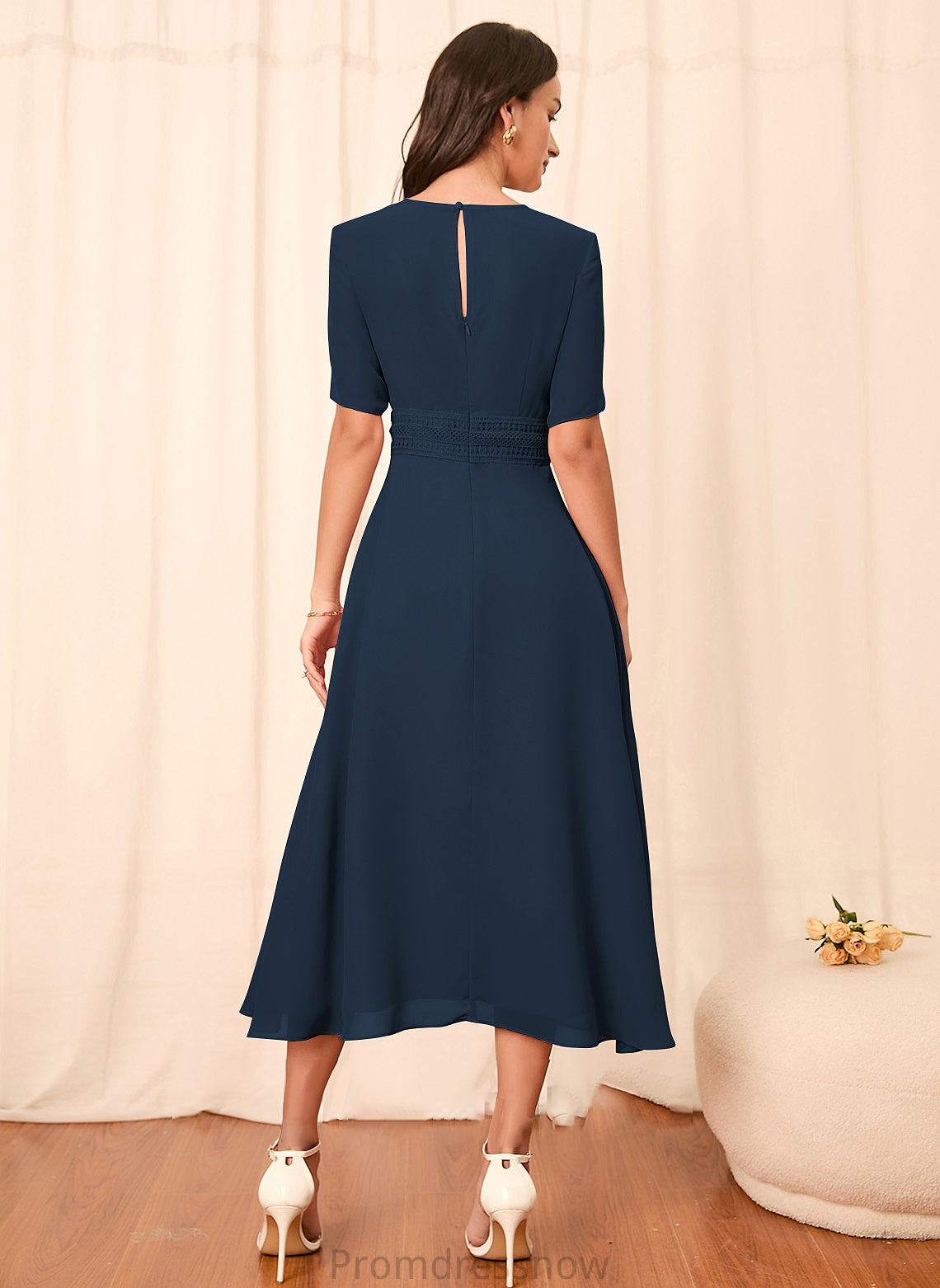 A-Line Sleeve Sleeves Knee-Length Length Straps Silhouette Fabric Nia A-Line/Princess Sleeveless Floor Length Bridesmaid Dresses