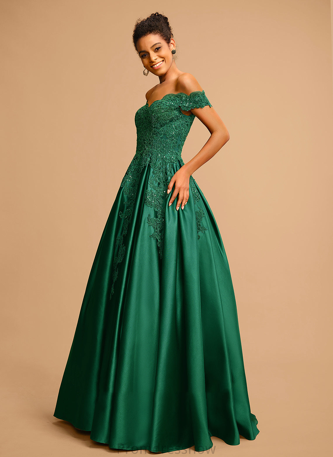 With Sequins Ball-Gown/Princess Floor-Length Prom Dresses Off-the-Shoulder Satin Regina