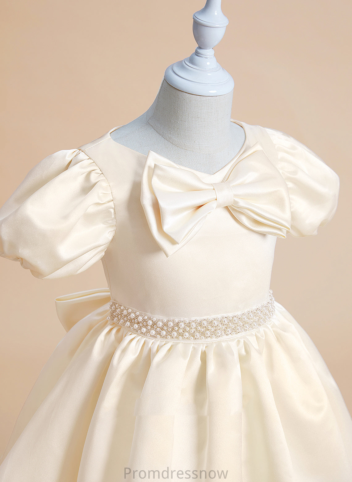 Dress Girl Beading/Bow(s) Marlie Short Ball-Gown/Princess - Satin Knee-length Flower Girl Dresses With Flower V-neck Sleeves