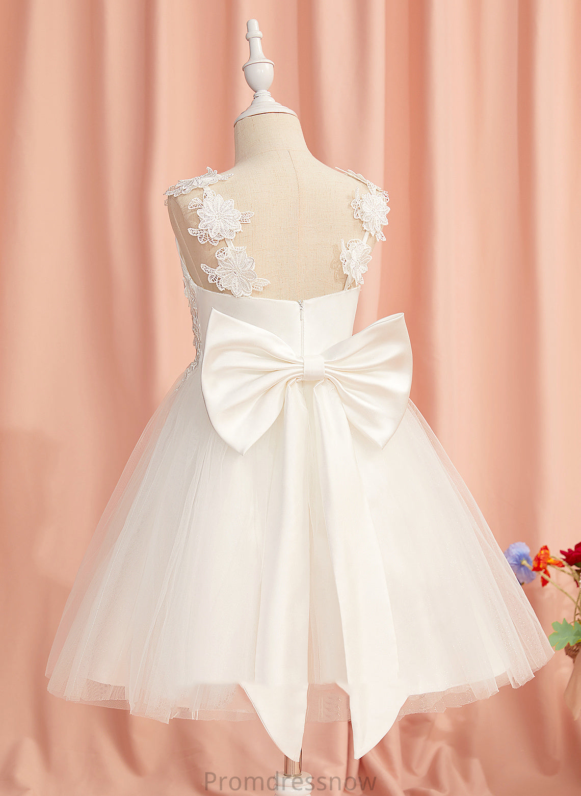 Girl Tulle With Knee-length Flower Dress Flower Girl Dresses Lace/Flower(s)/Bow(s) A-Line Sleeveless - Straps Sophronia