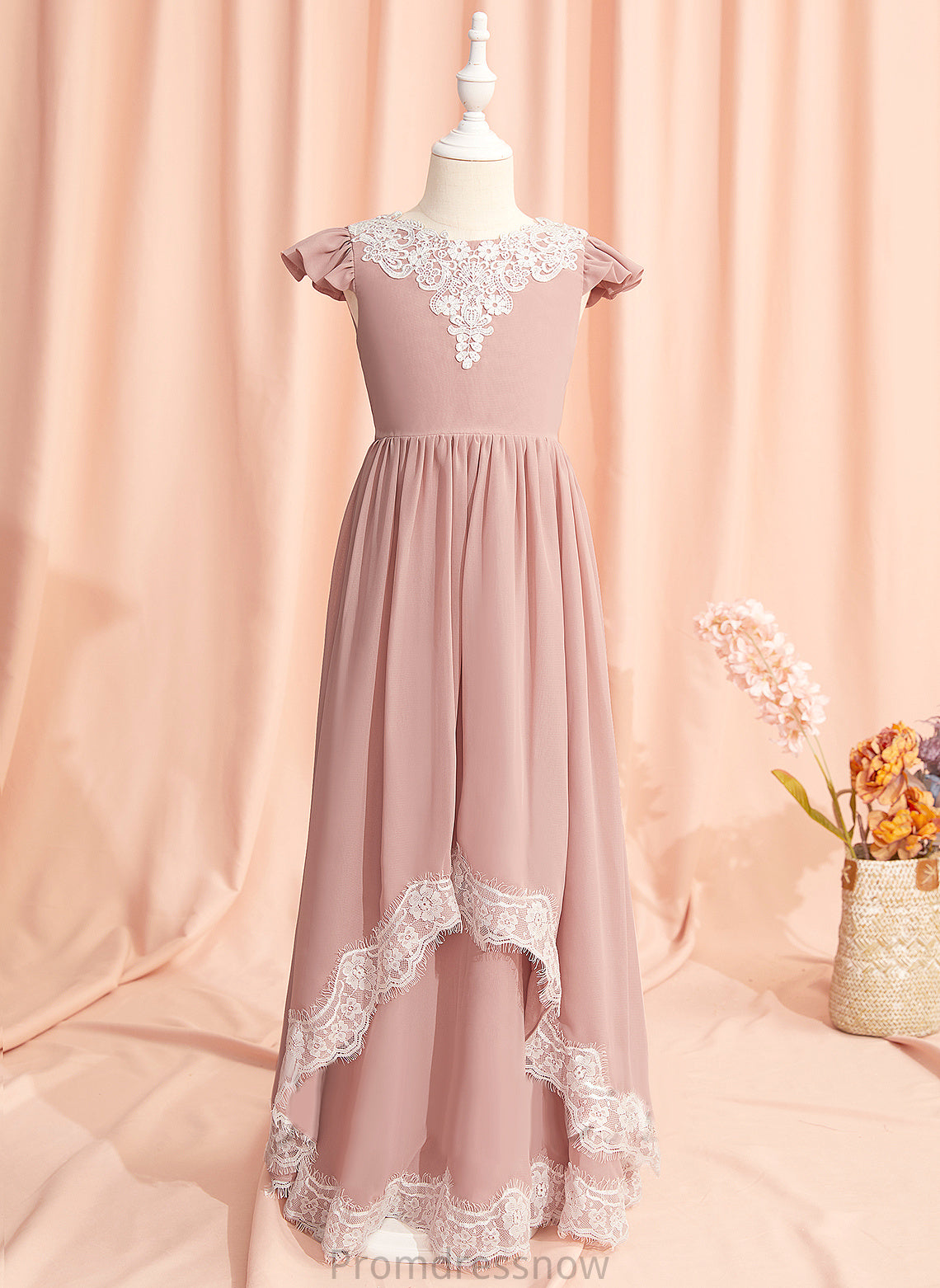 - Girl With Scoop Neck Dress Mariam Sleeves A-Line Back Chiffon/Lace Flower Lace/V Short Floor-length Flower Girl Dresses