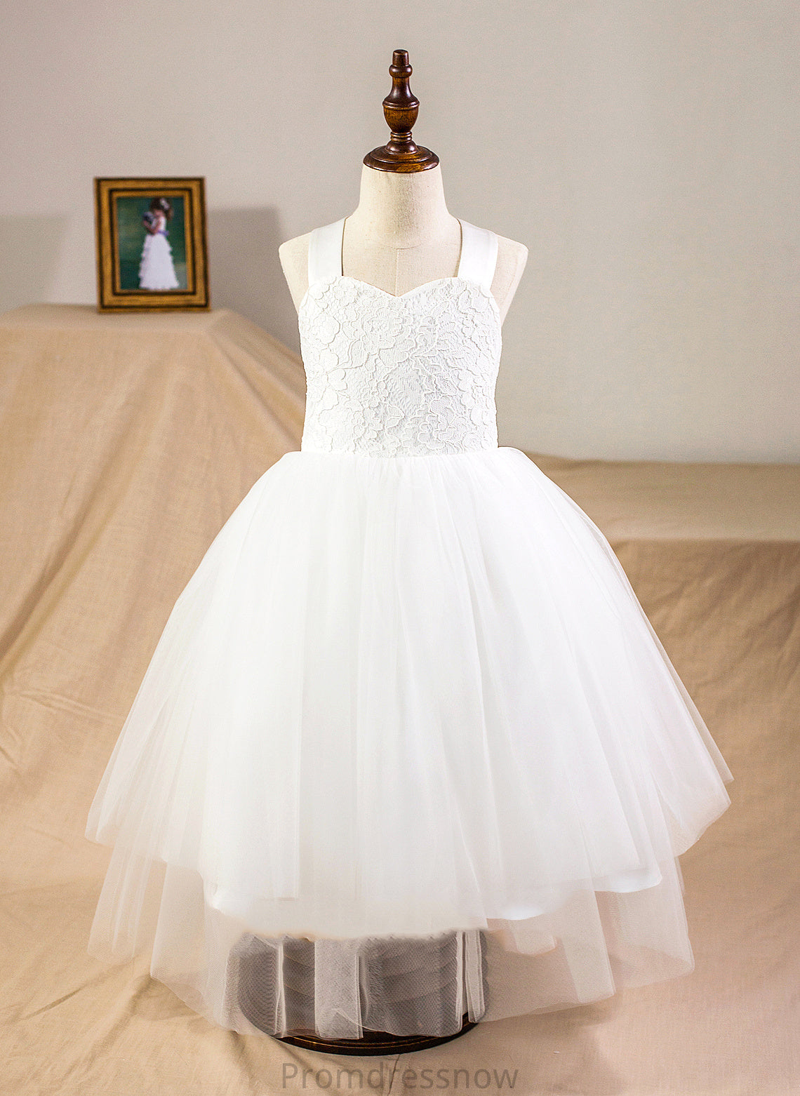 With Taniya - Tea-length Flower Girl Dresses Flower Satin/Tulle/Lace Sleeveless Ball-Gown/Princess Bow(s) Straps Girl Dress