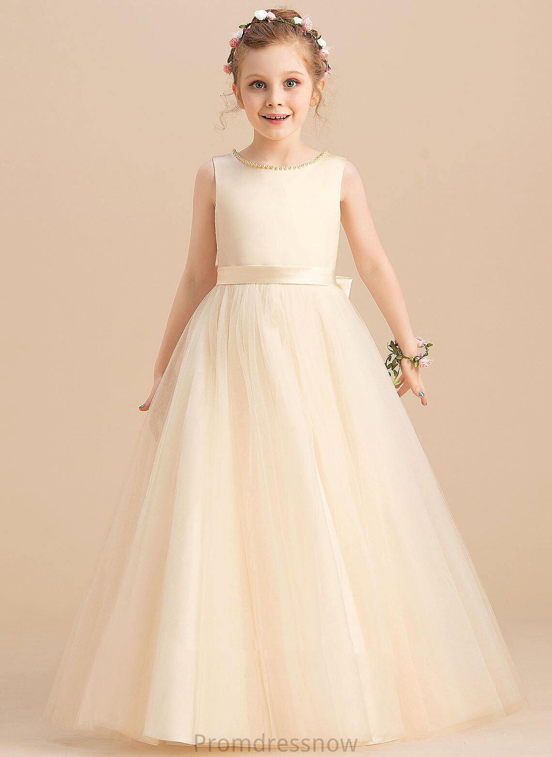 - Sleeveless Girl Ball-Gown/Princess Satin/Tulle With Flower Beading/Bow(s) Neck Ivy Flower Girl Dresses Dress Floor-length Scoop