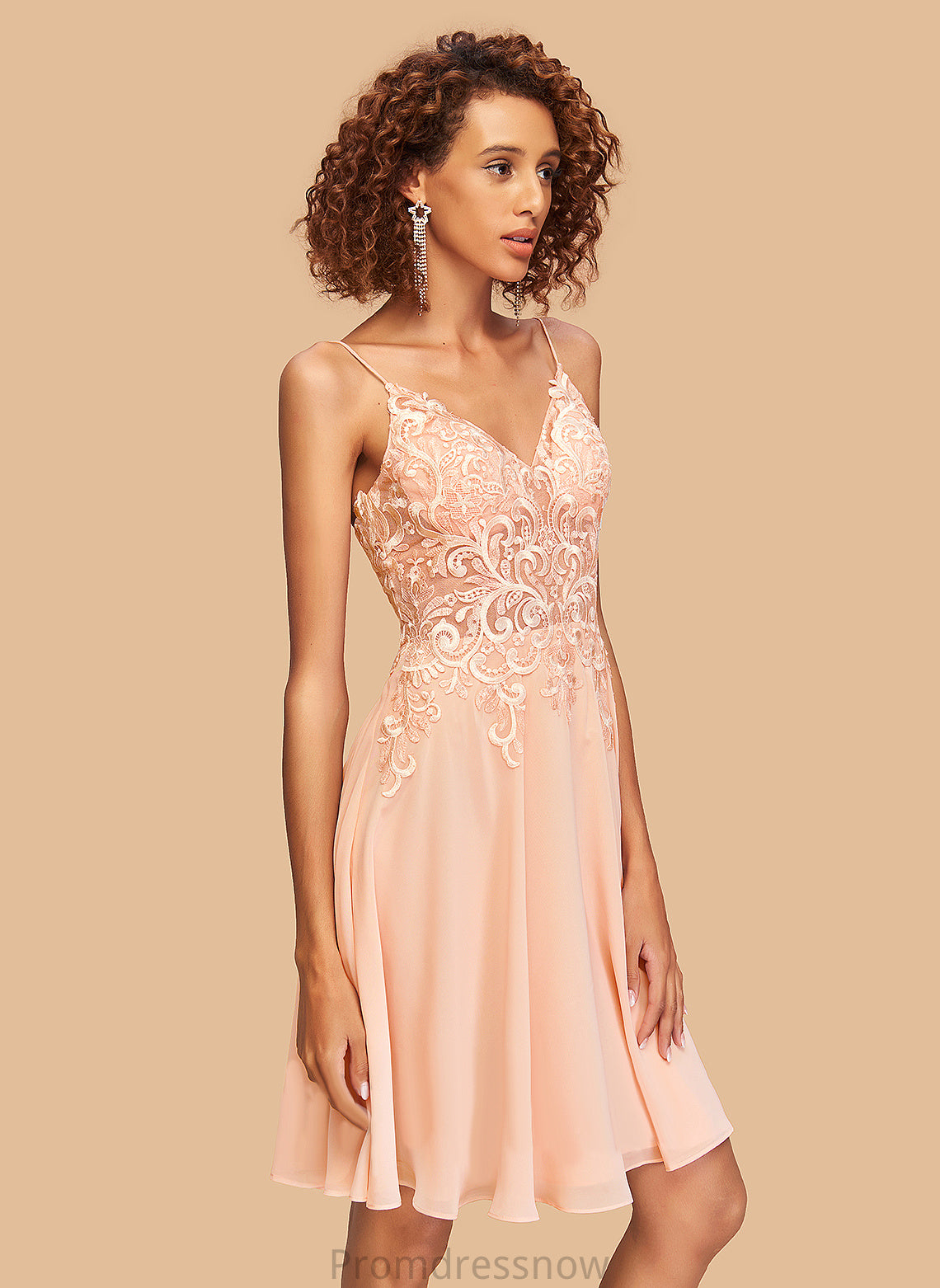 With Chiffon A-Line Homecoming V-neck Mariyah Dress Lace Homecoming Dresses Knee-Length