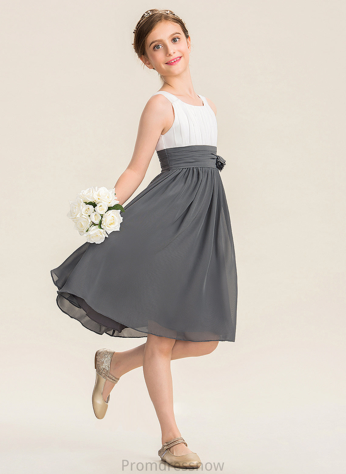 With Knee-Length Neck Chiffon Flower(s) Tiana Scoop A-Line Junior Bridesmaid Dresses Ruffle