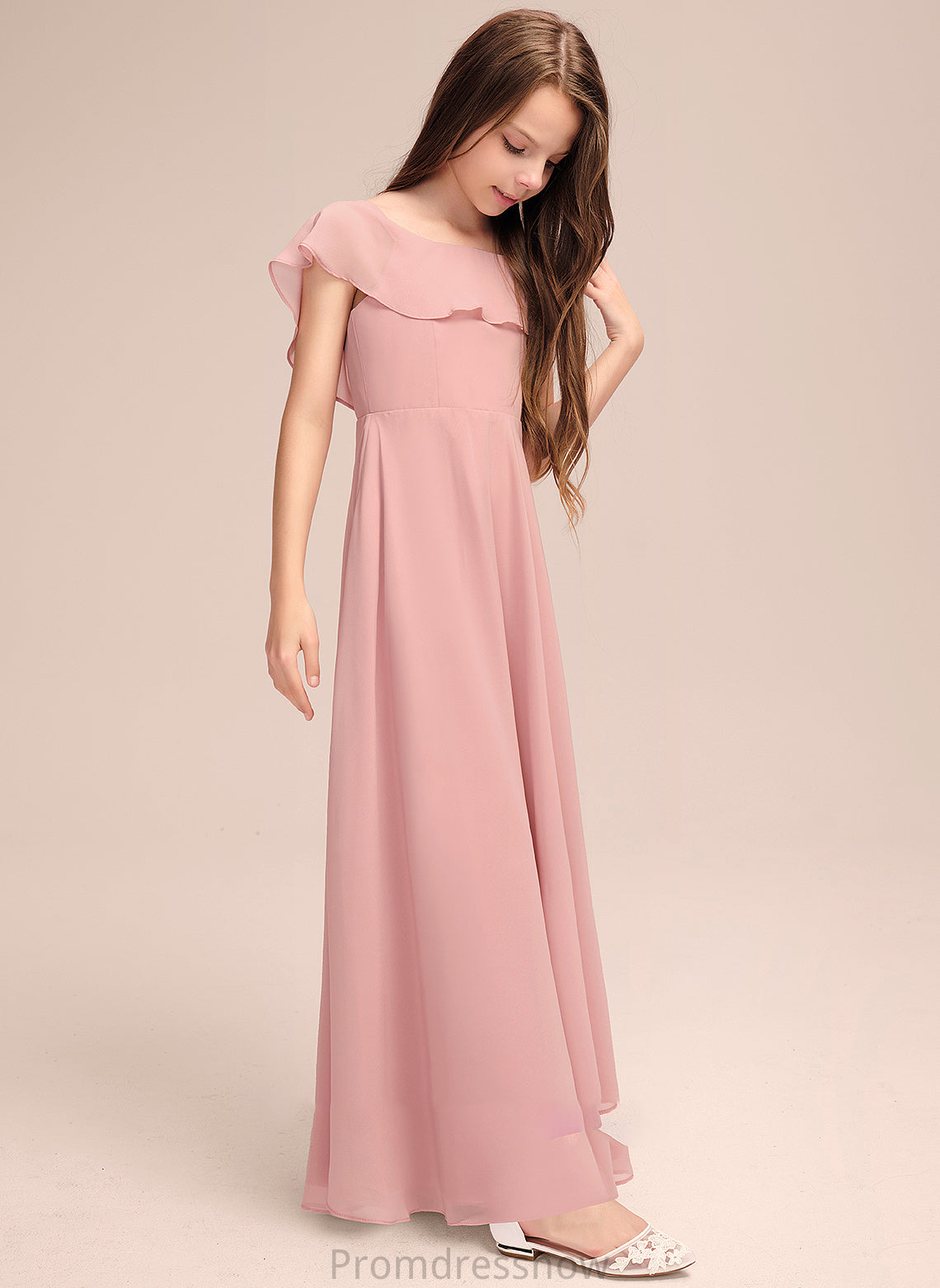 With Yaretzi Chiffon Cascading Neck Scoop Ruffles A-Line Junior Bridesmaid Dresses Floor-Length