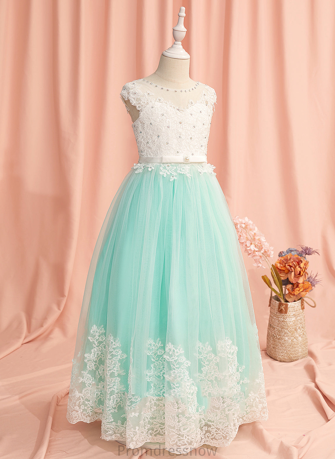 Girl Neck Ball-Gown/Princess Flower Floor-length Lace/Beading/Bow(s)/V Flower Girl Dresses Dress Back Scoop Nayeli Tulle With Sleeveless -