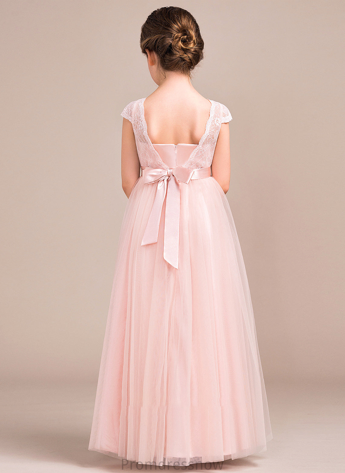 With Scoop Bow(s) A-Line Tulle Parker Floor-Length Lace Neck Junior Bridesmaid Dresses