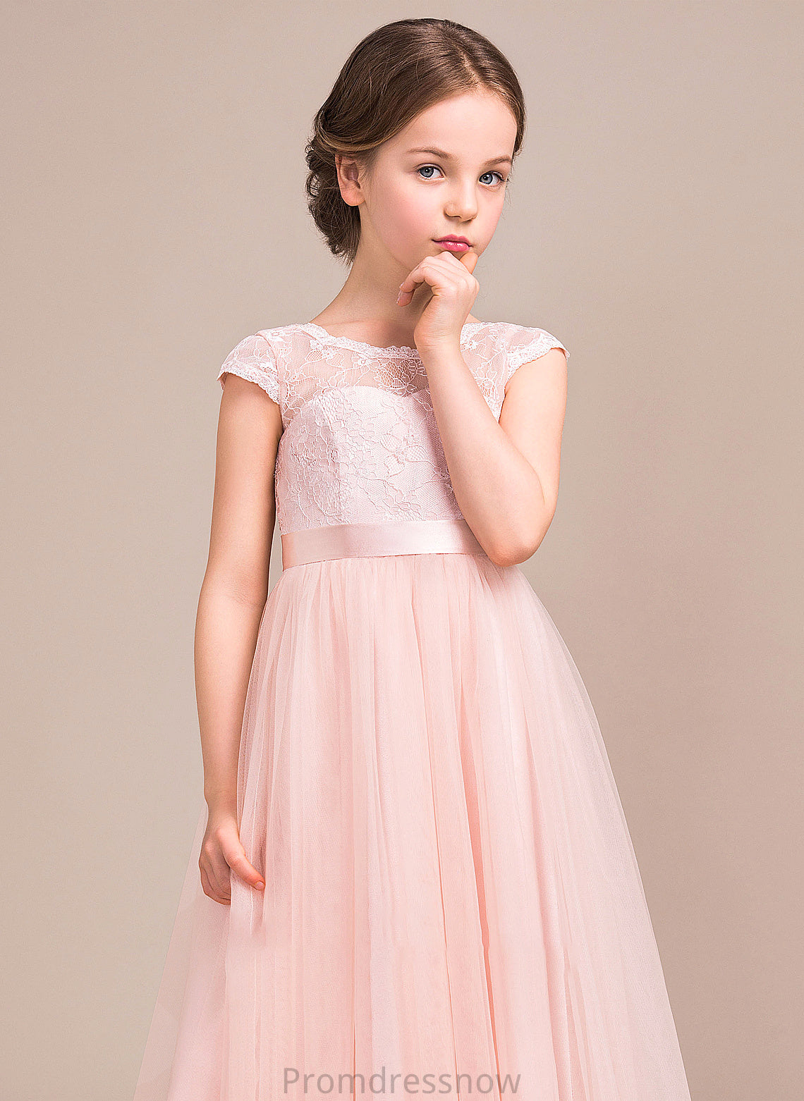 With Scoop Bow(s) A-Line Tulle Parker Floor-Length Lace Neck Junior Bridesmaid Dresses