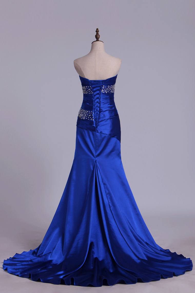 2024 Mermaid Strapless Dark Royal Blue Sweep Train Elastic Satin With Beadings Prom Dresses