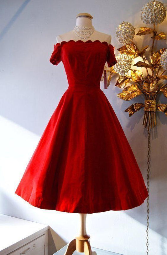 Zaniyah Satin Homecoming Dresses Short Party Dresses Tea Length Vintage Red HF8534