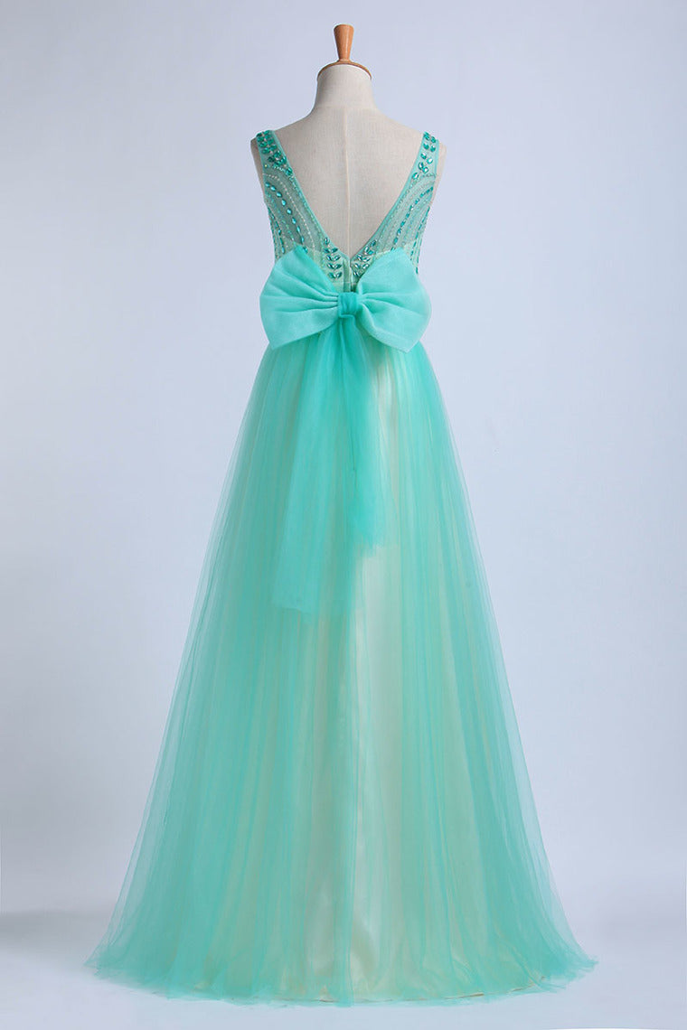 2024 Prom Dresses Scoop Floor Length Tulle With Beadings