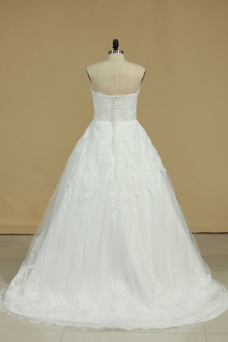 2024 Tulle Sweetheart Wedding Dresses A Line With Applique Covered Button