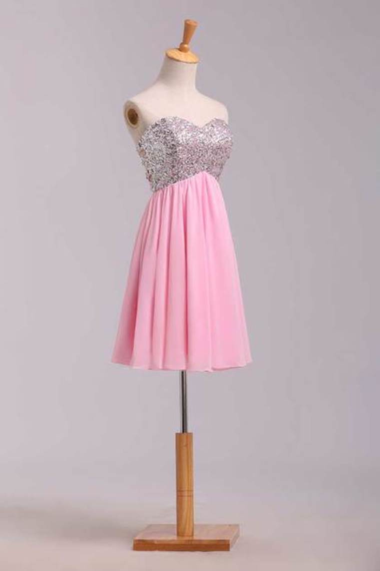 2024 Homecoming Dresses Empire Waist Sweetheart Short/Mini Chiffon With Sequins