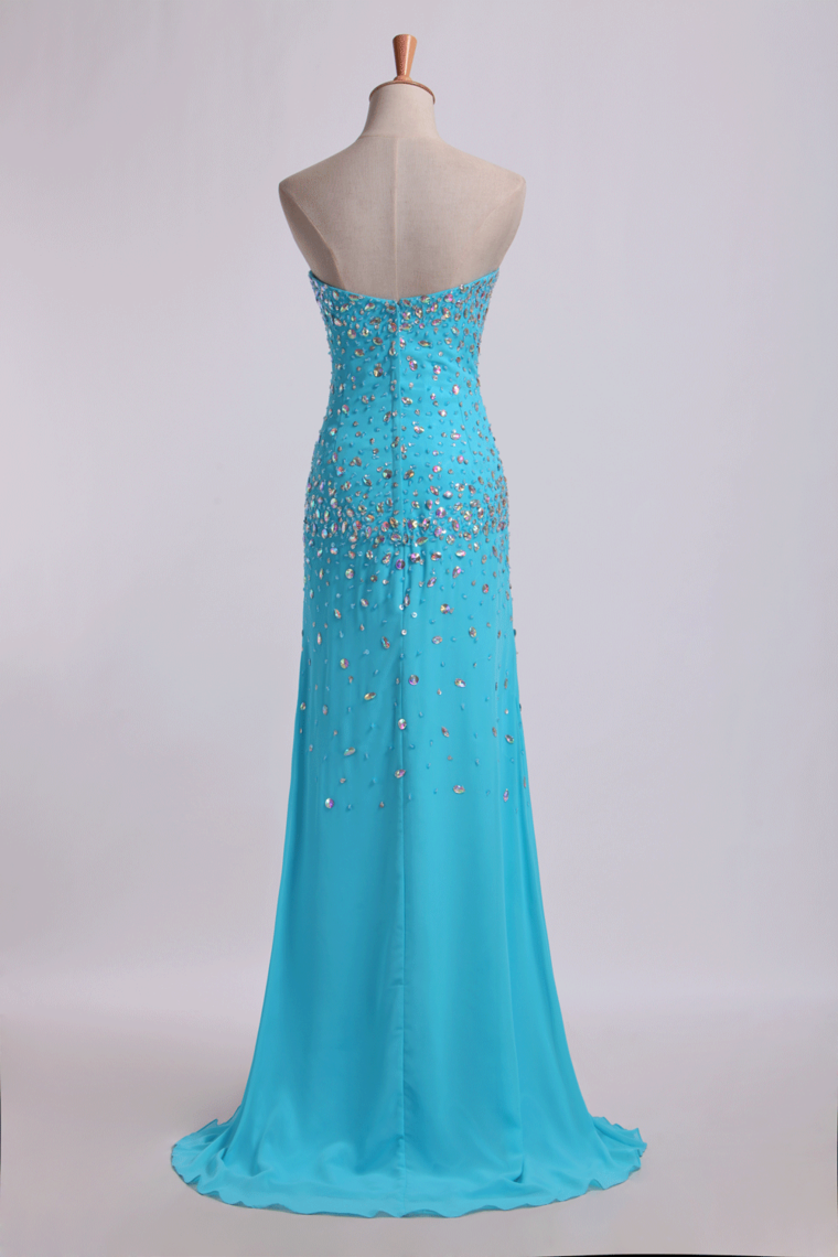 2024 Prom Dresses Sweetheart Rhinestone Beaded Bodice With Slit